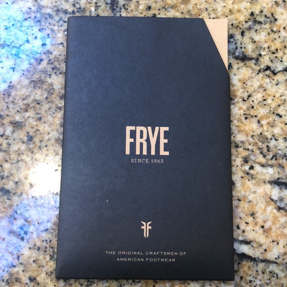 New with tag detached Frye Vivian tote - Picture 2 of 3